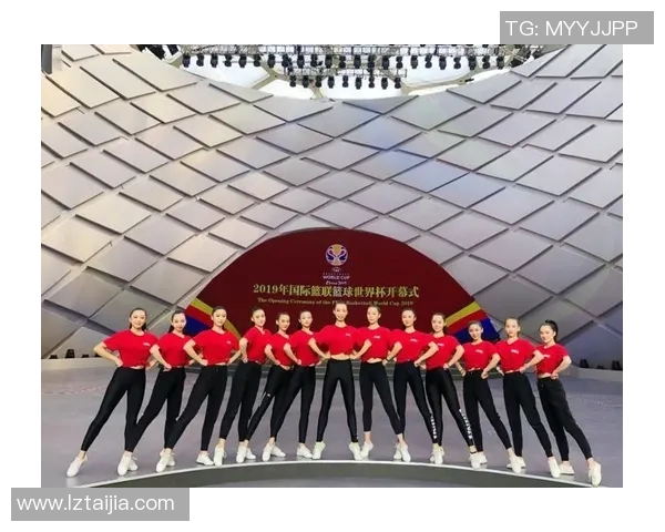 深度对话:探索周静在篮球世界中的成长与梦想之旅 深度对话:探索周静在篮球世界中的成长与梦想之旅